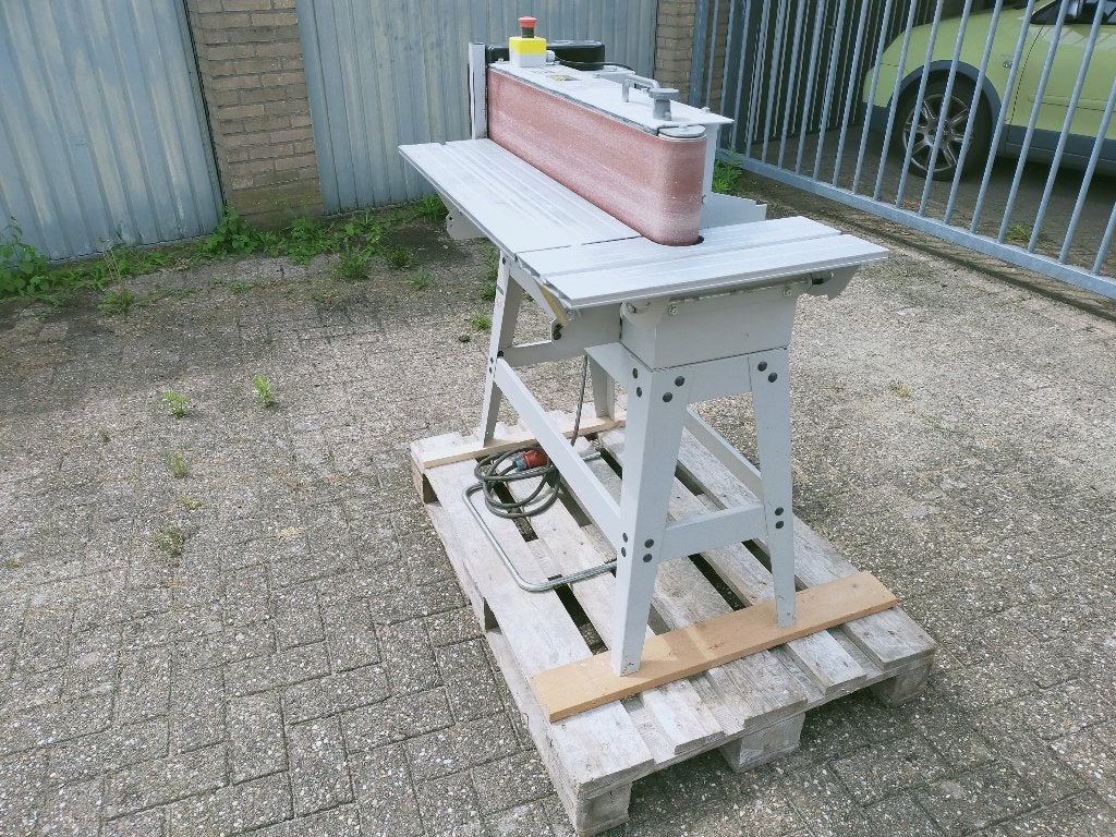 zeer nette schuurmachine horizontaal en verticaal schuren, Doe-het-zelf en Verbouw, Gereedschap | Schuurmachines, Ophalen, Zo goed als nieuw