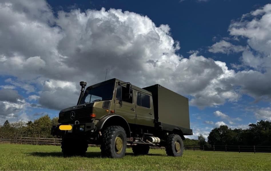 4x4 Mercedes-Benz Unimog U1550 L37 Doka 19.000 km !!!, Particulier, Buscamper of Camperbus, Mercedes-Benz