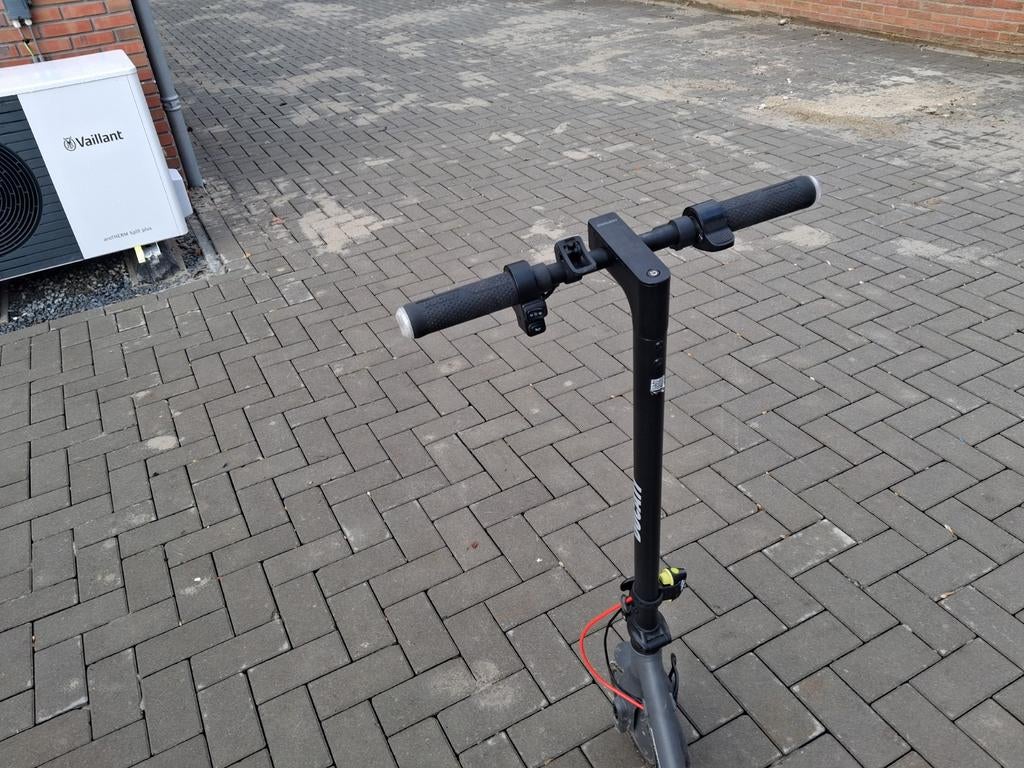 Ducati elektrische step - Zo goed als nieuw, Fietsen en Brommers, Steps, Ophalen of Verzenden, Zo goed als nieuw, Elektrische step (E-scooter)