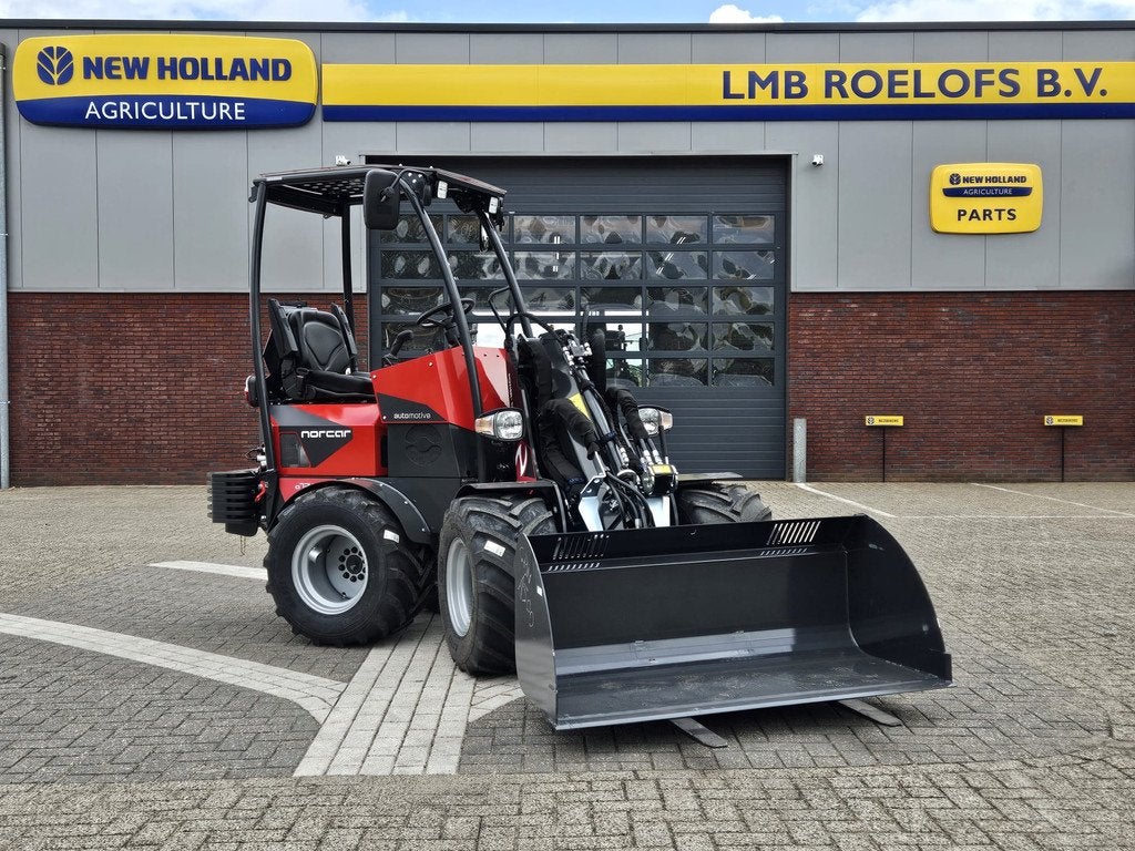 NORCAR A7240 AUTOMOTIVE (bj 2026), Wiellader of Shovel
