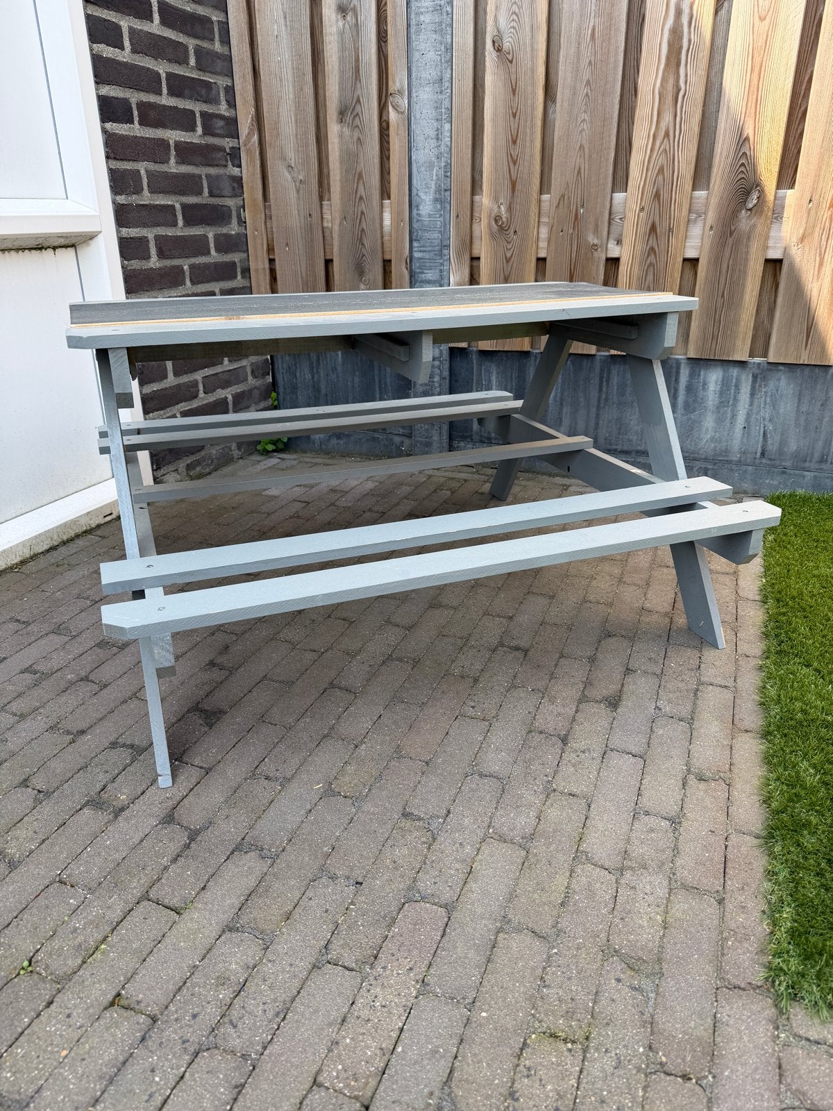 Grijze houten picknicktafel voor kinderen, Tuin en Terras, Gebruikt, Rechthoekig, Hout, Ophalen