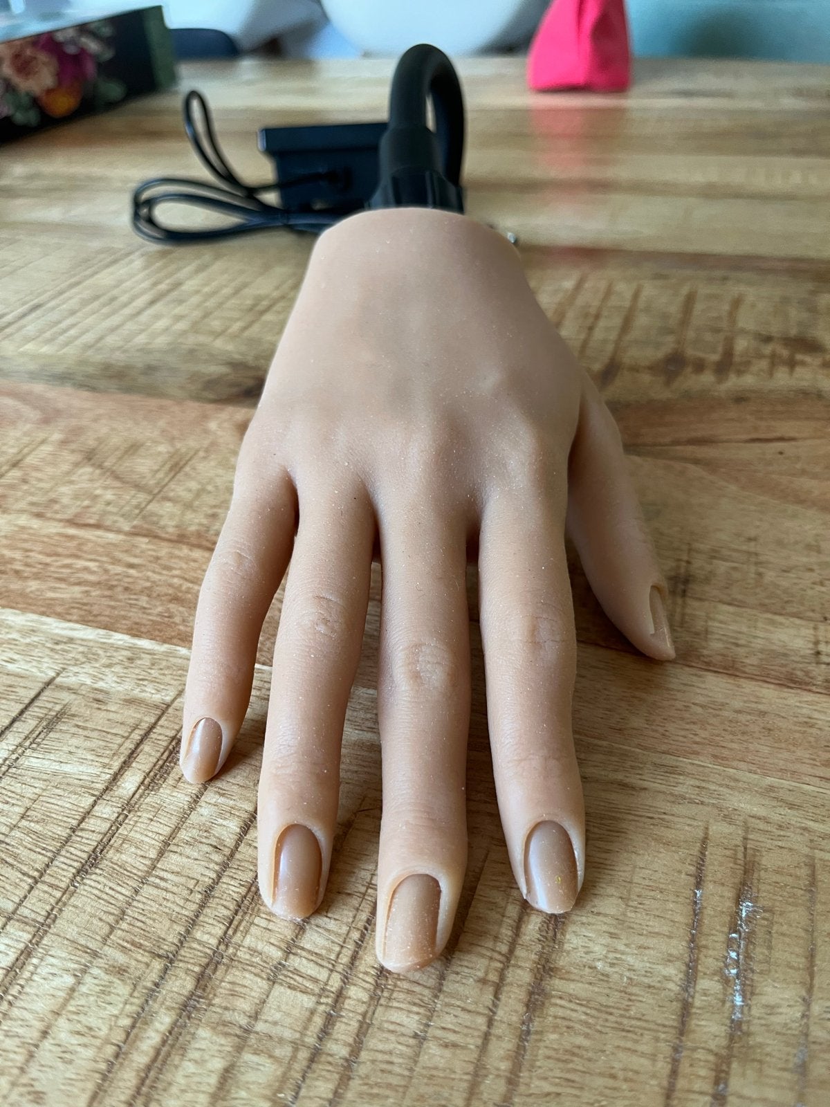 Siliconen oefenhand voor nagels, Sieraden, Tassen en Uiterlijk, Uiterlijk | Cosmetica en Make-up, Ophalen of Verzenden, Overige kleuren