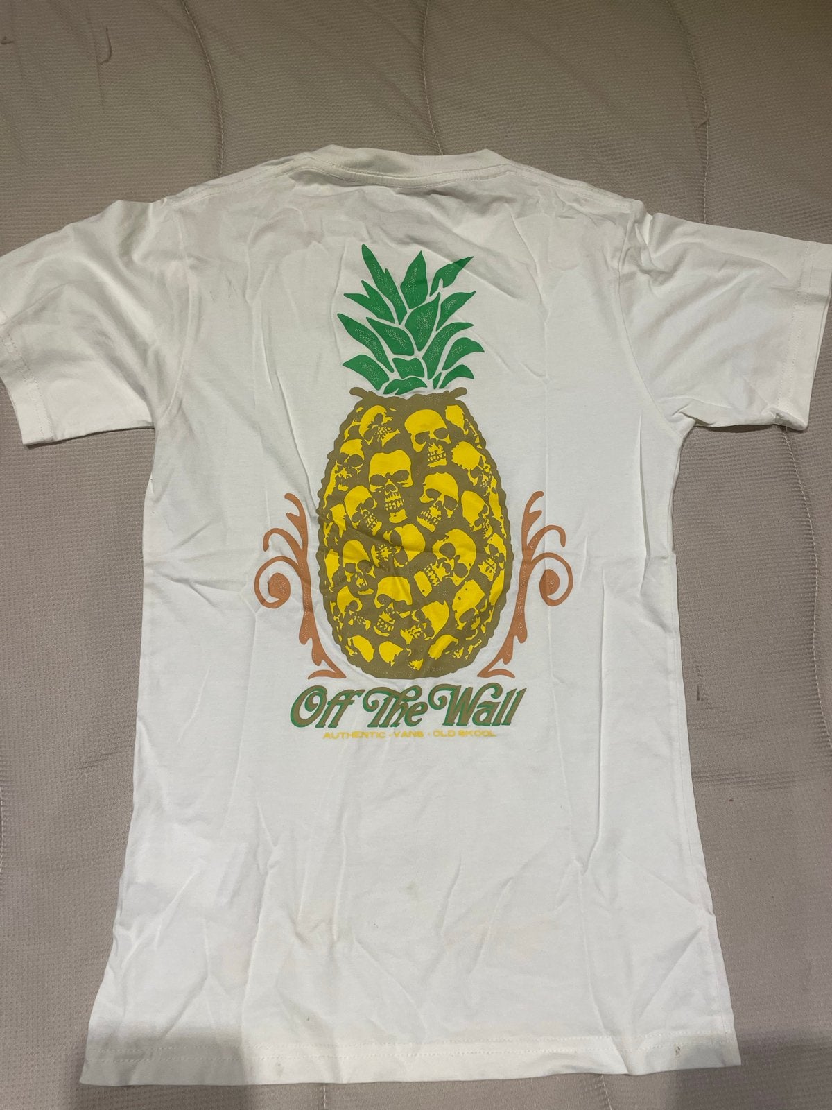 Vans T-shirt met ananasprint - Zo goed als nieuw, Kleding | Heren, Ophalen of Verzenden, Zo goed als nieuw, Maat 46 (S) of kleiner