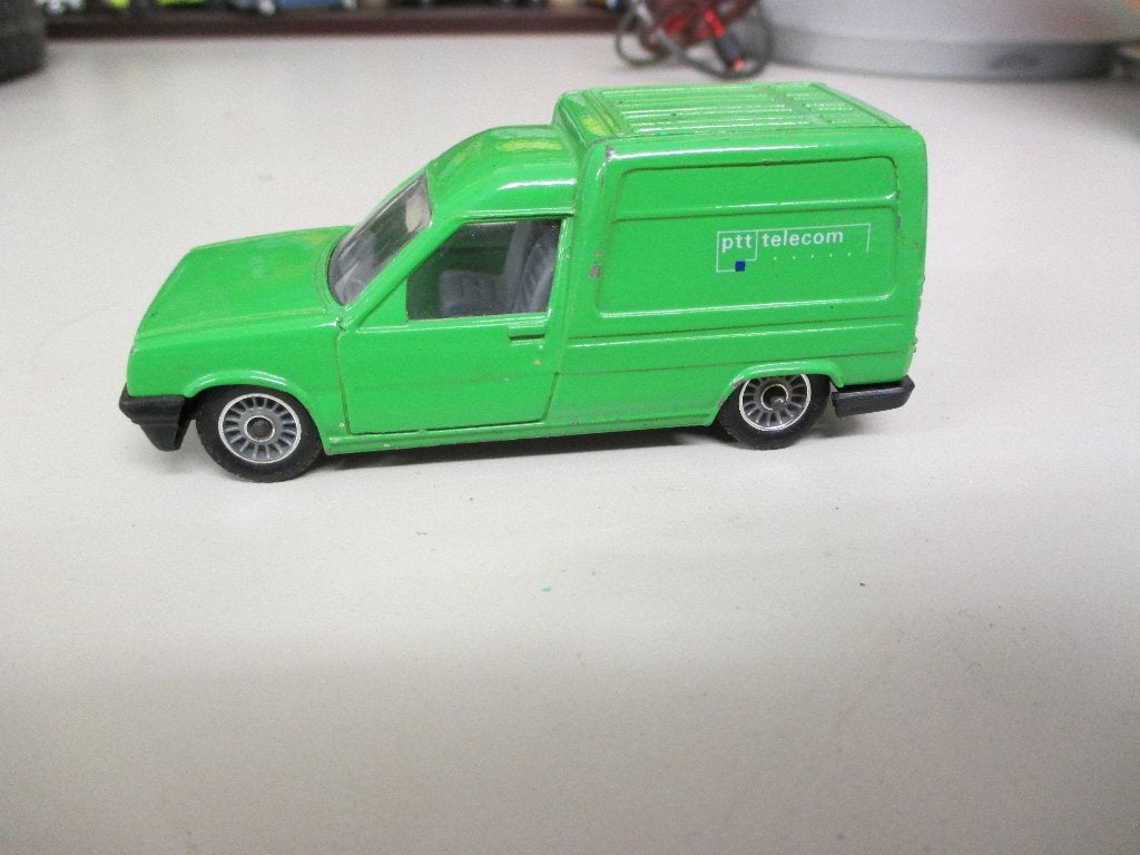 Renault Express modelauto PTT, Hobby en Vrije tijd, Ophalen, Gebruikt, Auto, Solido