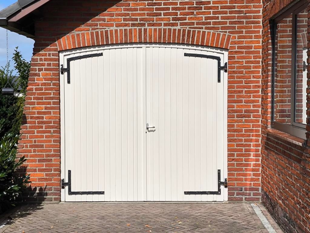 Schilder gezocht?/Nodig?, Diensten en Vakmensen, Schilders en Behangers, Garantie, Behangen