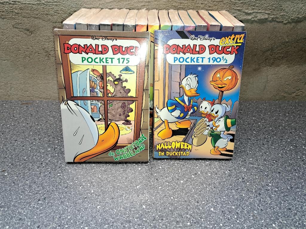 Donald Duck pockets serie 175 t/m 190 1/2, Boeken, Complete serie of reeks, Ophalen of Verzenden, Zo goed als nieuw