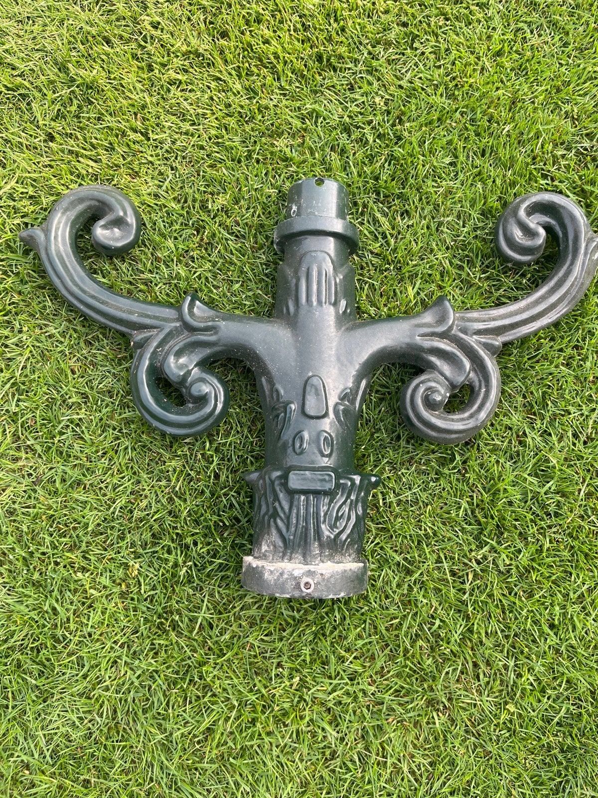 Decoratieve gietijzeren lantaarnpaal ornament, Ophalen