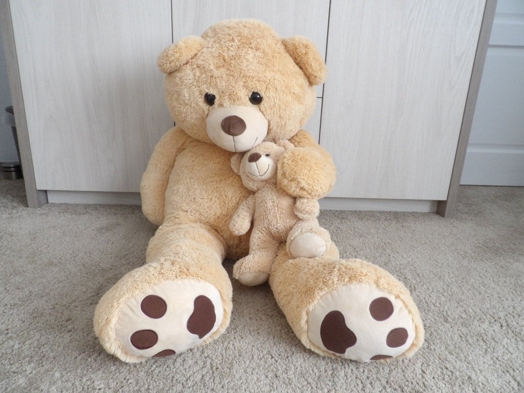 NIEUW echt super zachte knuffelbeer met klein beertje 130cm, Ophalen of Verzenden, Nieuw, Beer