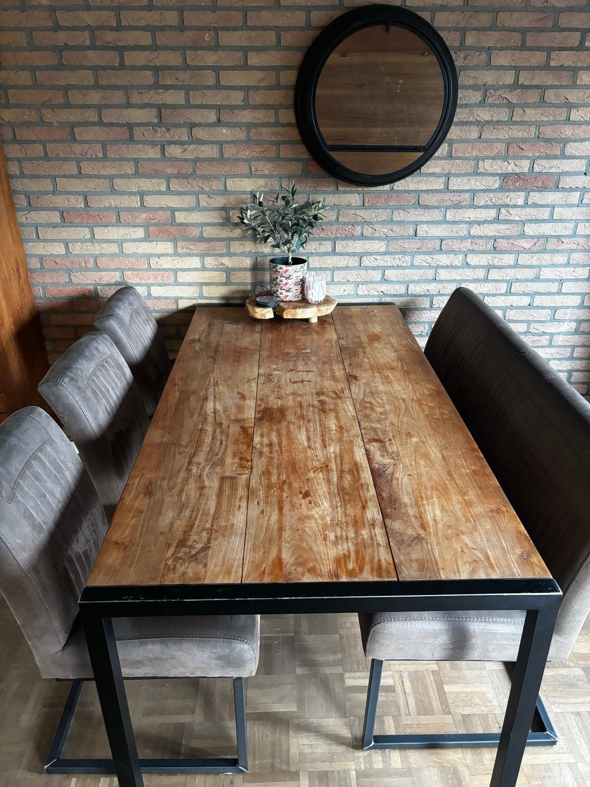 Eettafel met stoelen en bank en salon tafel, Ophalen, Gebruikt, Teakhout, 50 tot 100 cm