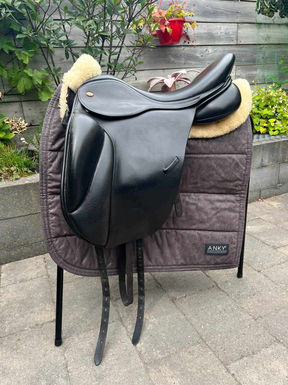 Kent & Masters dressuurzadel. 17,5 inch, Dieren en Toebehoren, Ophalen, Zo goed als nieuw, Dressuur, L (17.5 inch)