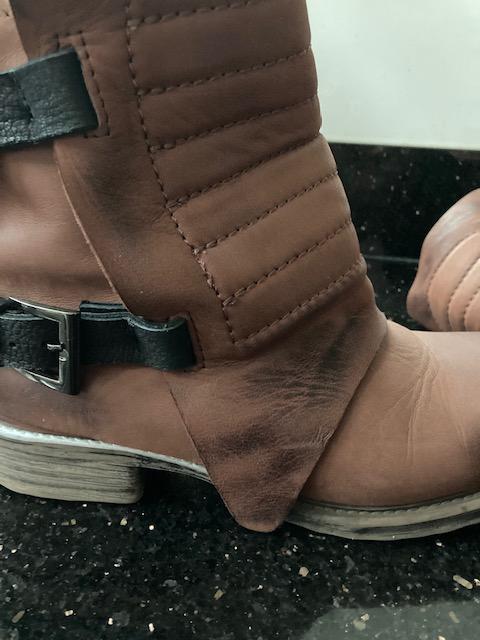 Stoere laars / boots aparte details mt. 38, Bruin, Lage of Enkellaarzen, Ophalen of Verzenden, Zo goed als nieuw