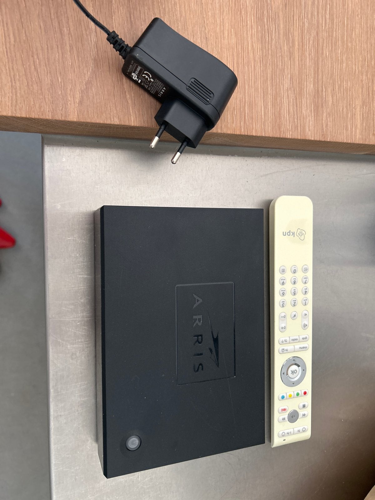 Arris KPN decoder VIP2952 V2 met afstandsbediening, Ophalen of Verzenden, Gebruikt, Decoder