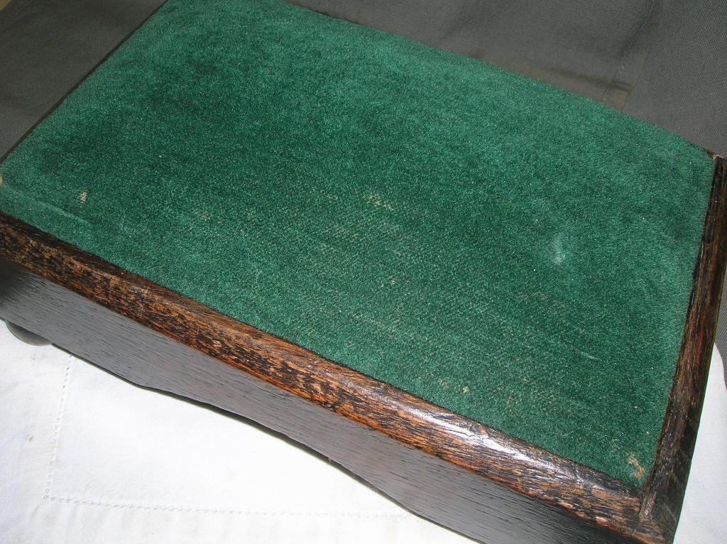 oud houten voetenbankje bekleed met velours stof, Antiek en Kunst, Ophalen of Verzenden