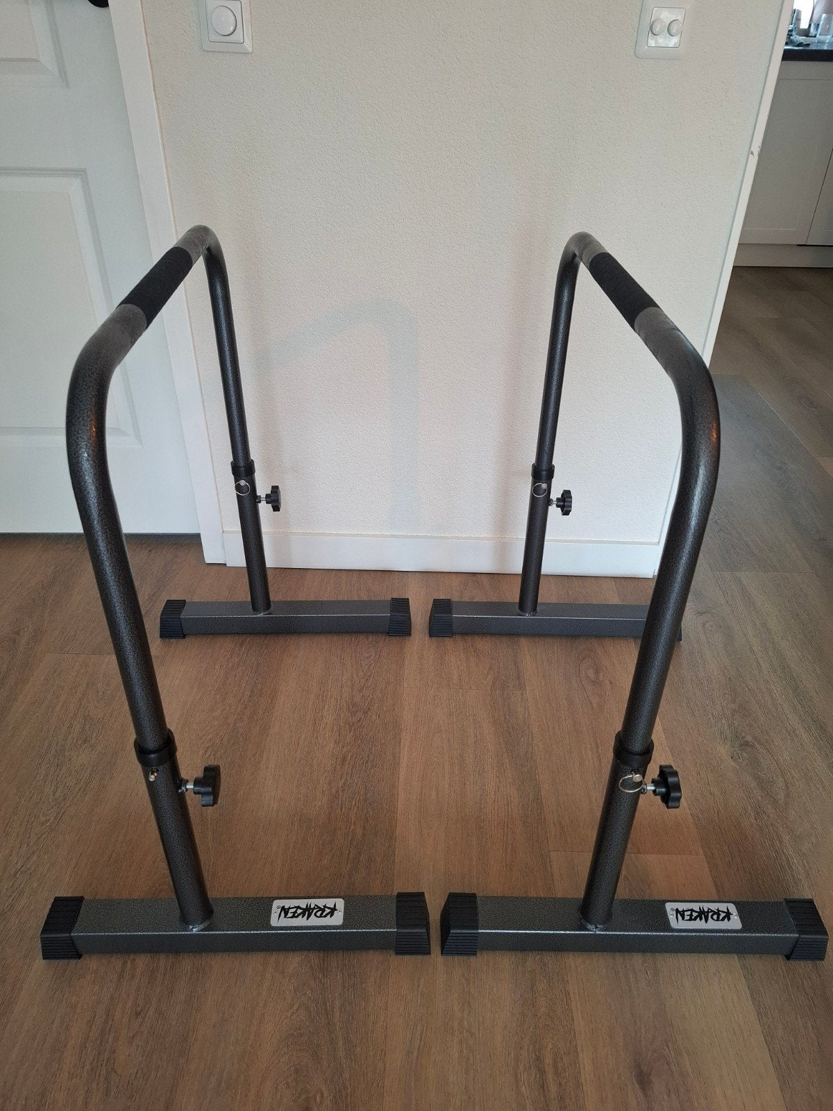 Kraken verstelbare dip bars, Sport en Fitness, Fitnessmaterialen, Ophalen, Zo goed als nieuw, Overige typen