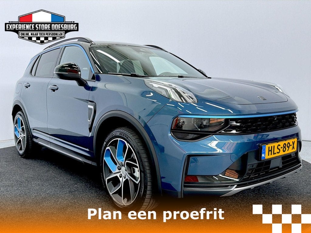 Lynk en Co 01 1.5 MY24 – Stijlvol, slim en direct rijklaar, Auto's, Stof, Euro 6, Met garantie (alle), Blauw