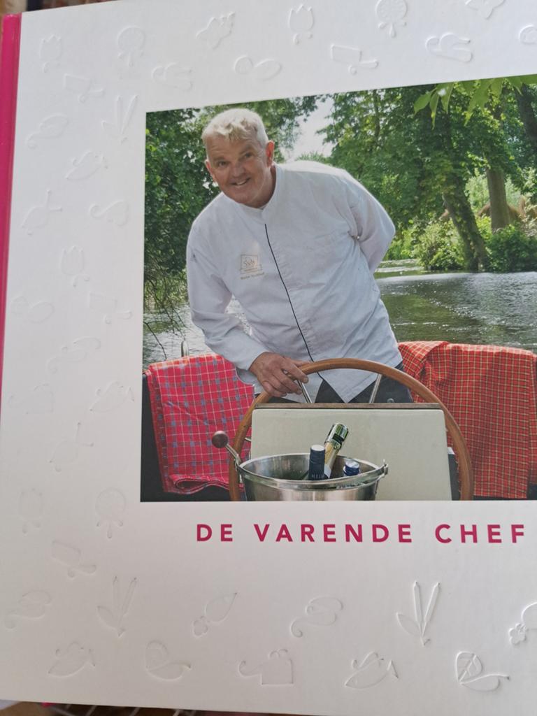 De Lindenhof - De Varende Chef (kookboek), Hoofdgerechten, Verzenden, Zo goed als nieuw, Martin Kruithof