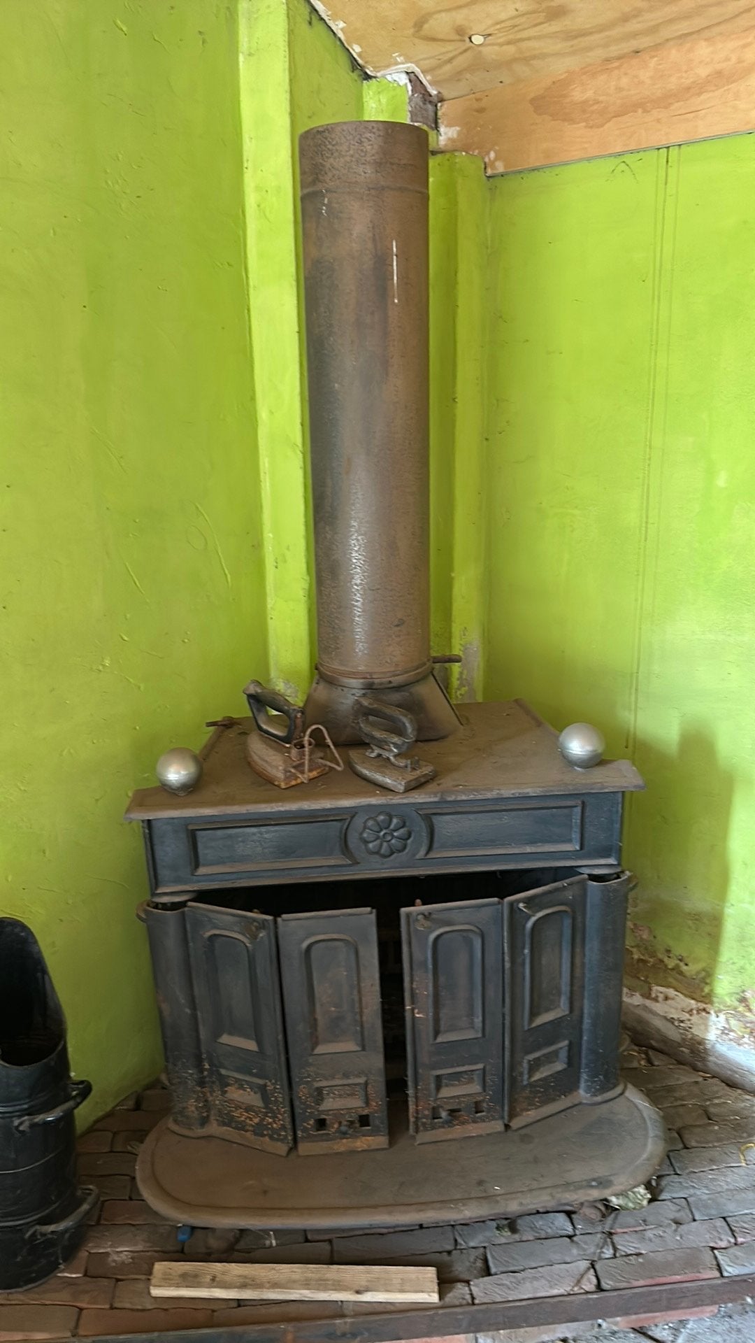 Oude houtkachel, Huis en Inrichting, Kachels, Ophalen, Gebruikt, Hout, Houtkachel