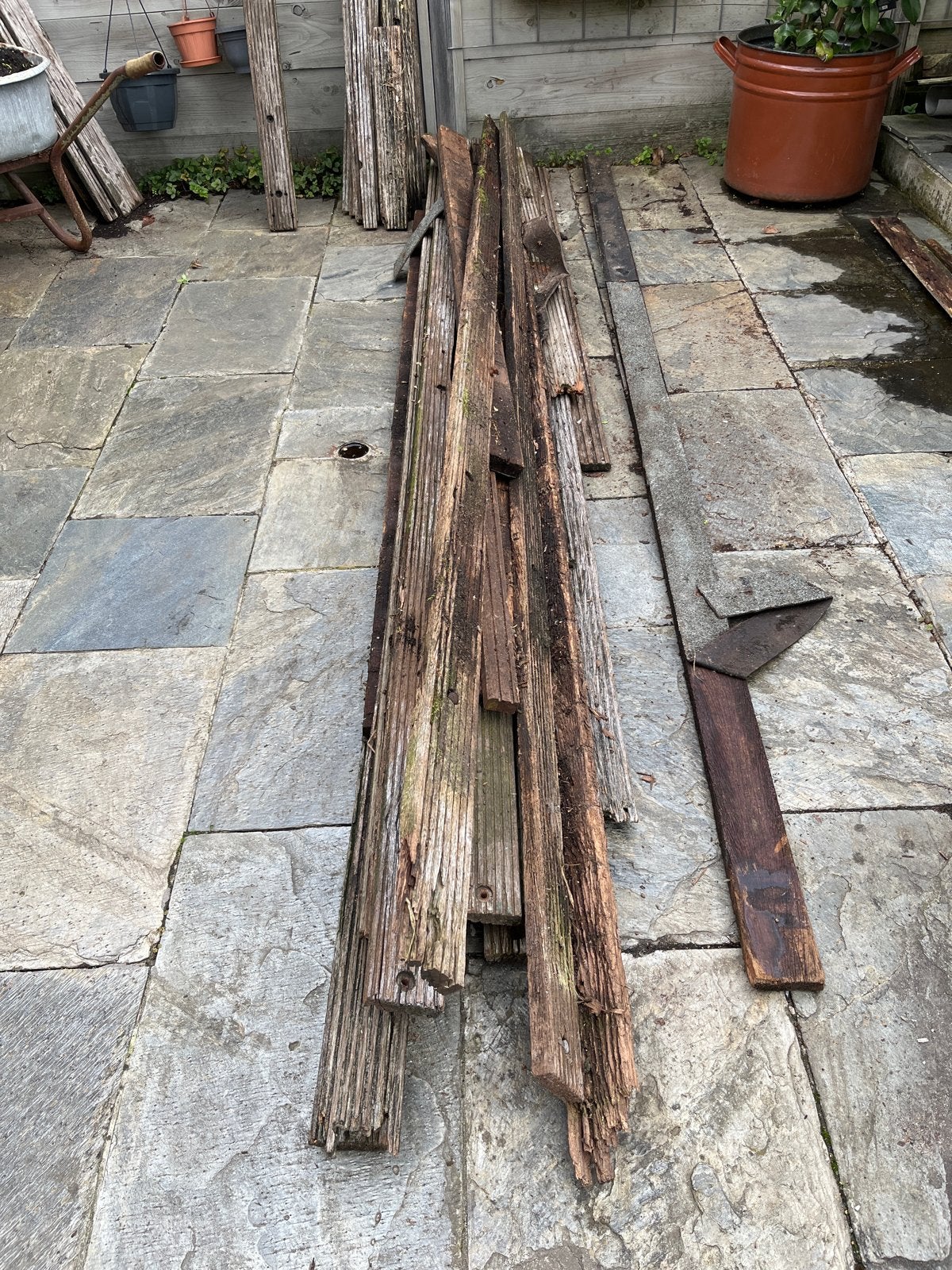 Gebruikte houten planken en balken, Gebruikt, Ophalen of Verzenden, Balk, Overige houtsoorten