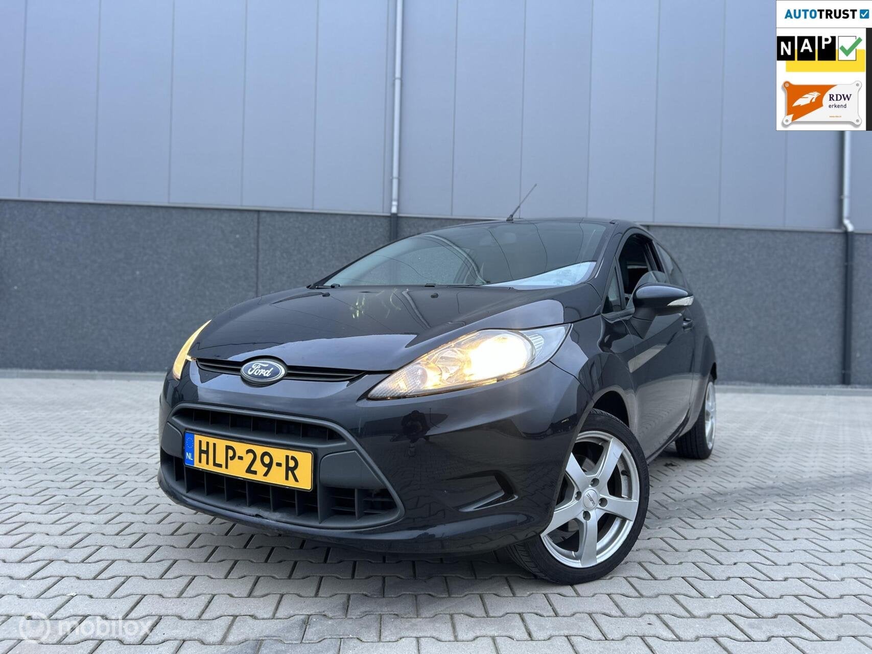 Ford Fiesta 1.25 Trend/APK/AIRCO/, Auto's, Voorwielaandrijving, 1242 cc, 82 pk, Handgeschakeld