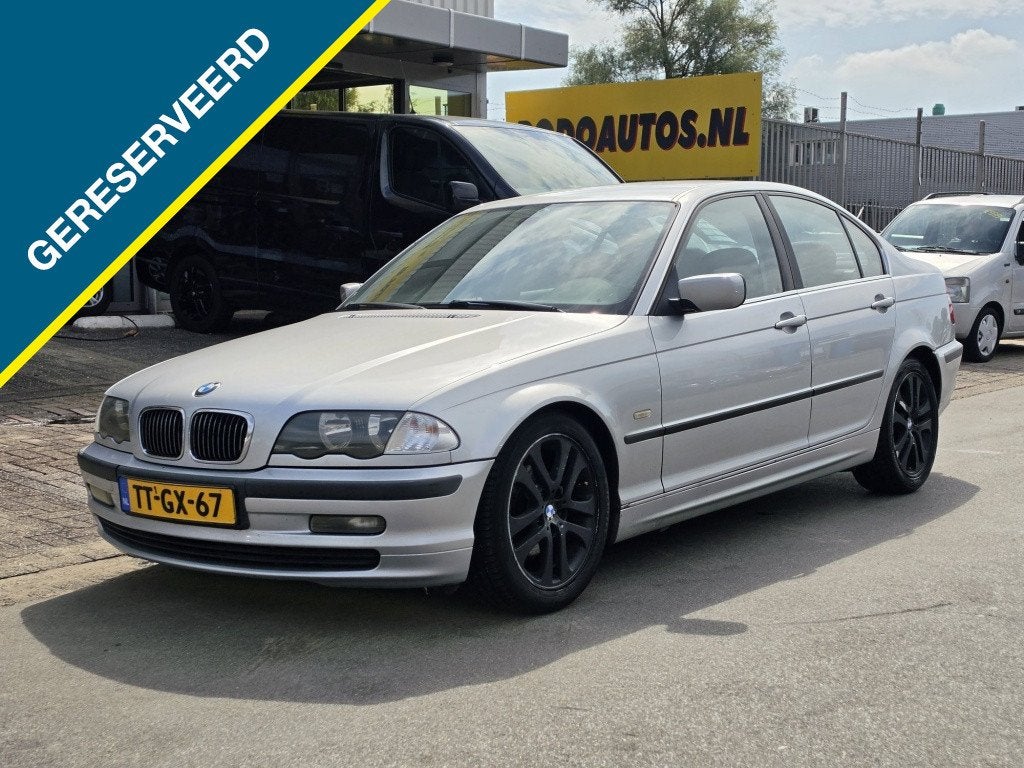 Bmw 3-serie 320i Executive 6 Cilinder Opknapper ✅, Auto's, Euro 2, Gebruikt, 1340 kg, 150 pk
