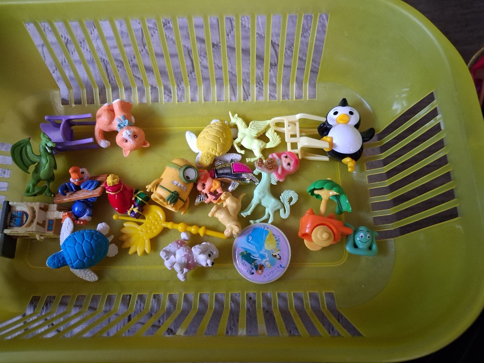 Diverse kleine speelfiguren en speeltjes, Ophalen of Verzenden, Gebruikt, Jongen of Meisje