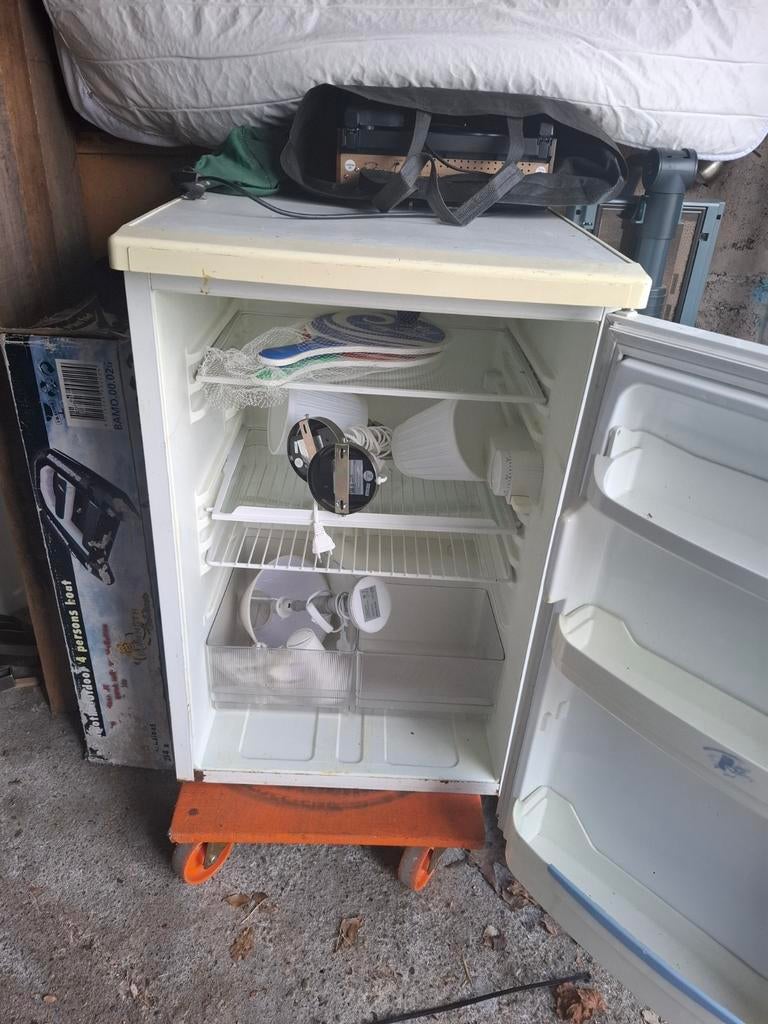 Gebruikt koelkasten, Witgoed en Apparatuur, Zonder vriesvak, 200 liter of meer, 60 cm of meer, 160 cm of meer