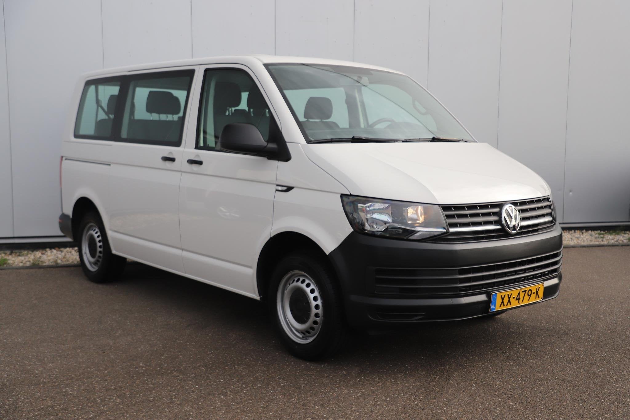 Volkswagen Transporter Kombi 2.0 TDI L1H1 Comfortline 102PK, Auto's, Voorwielaandrijving, Gebruikt, Met garantie (alle), Wit