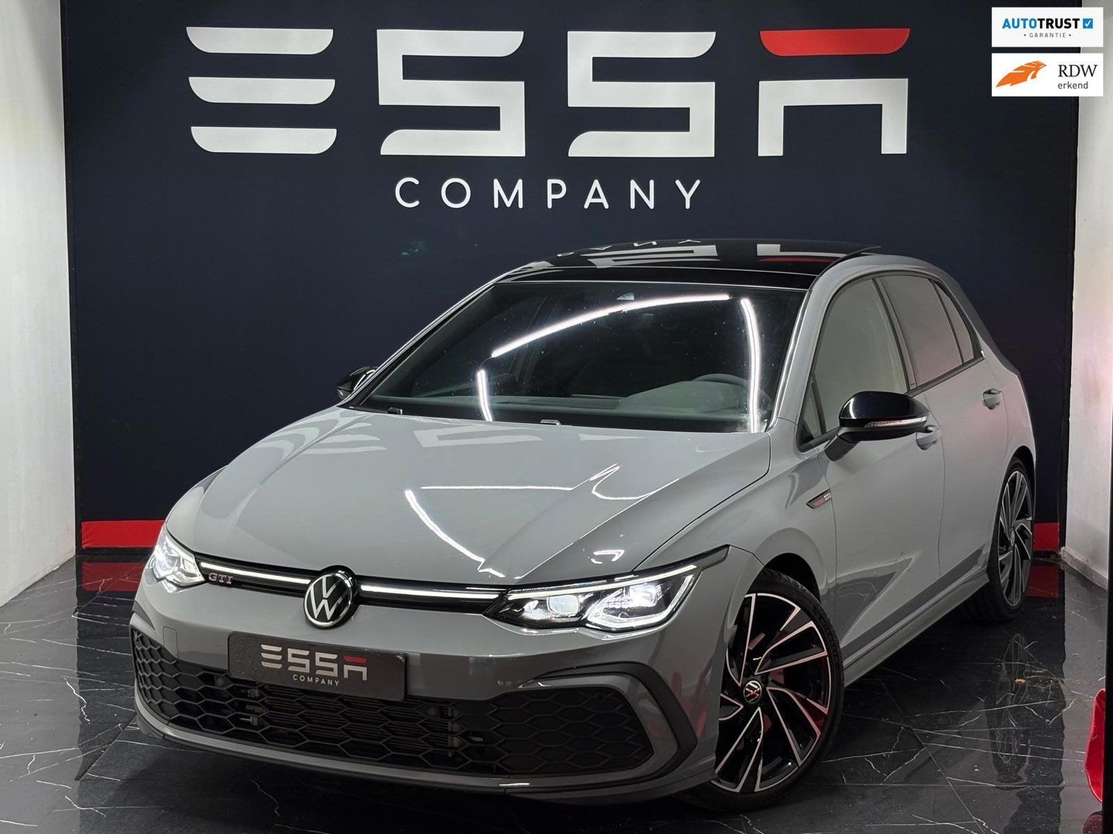 Volkswagen Golf 2.0 TSI GTI Pano IQ Camera Stoelverwarming A, Dealer onderhouden, 4 cilinders, 1984 cc, Bedrijf