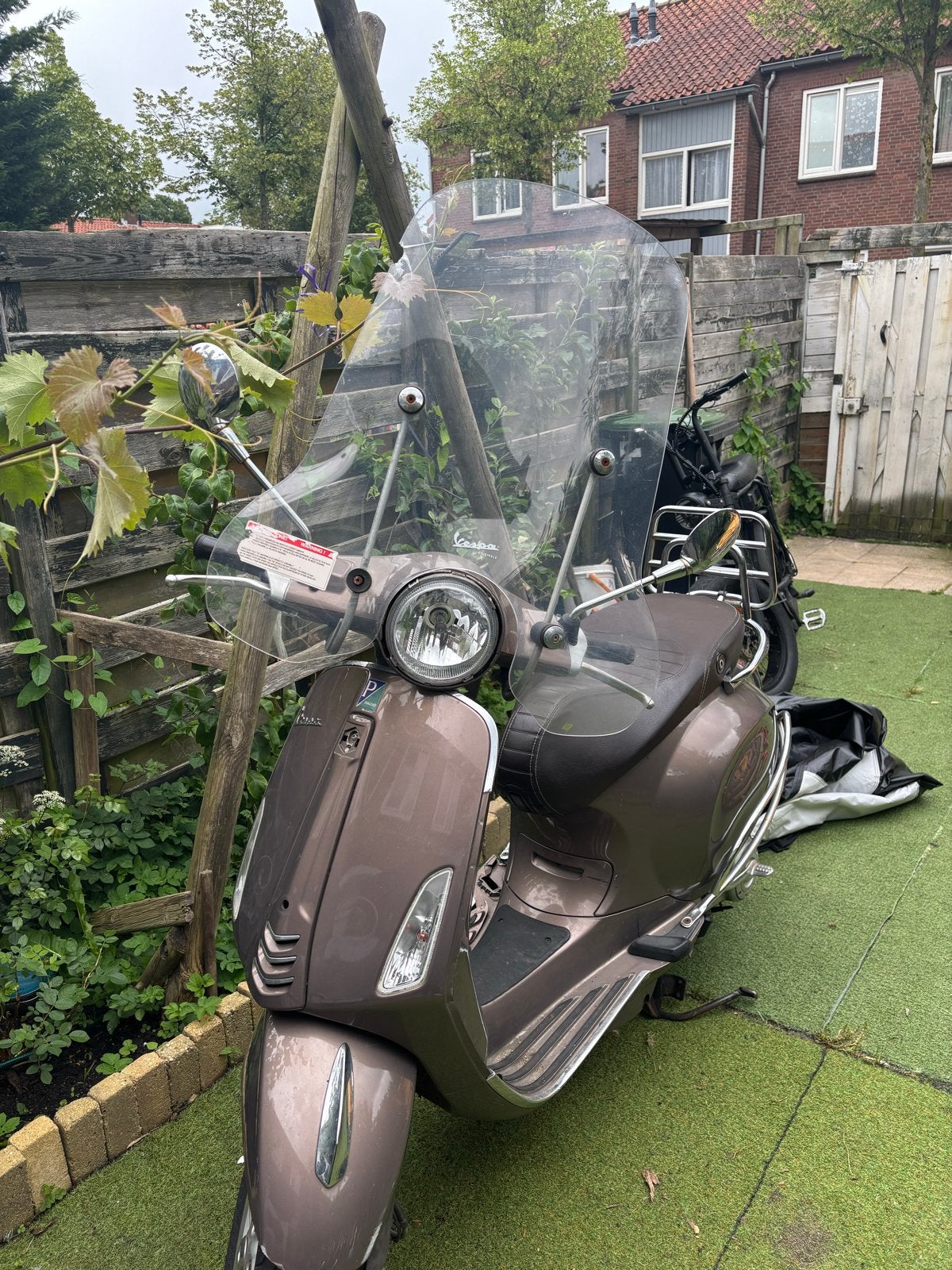 Vespa primavera, Fietsen en Brommers, Scooters | Vespa, Ophalen, Gebruikt, Overige modellen, Benzine