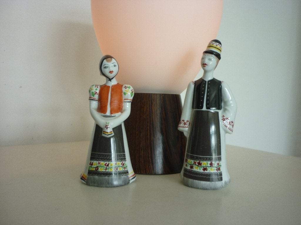 Hollohaza porcelein set man vrouw, Gebruikt, Meerkleurig, Overige materialen, Ophalen of Verzenden