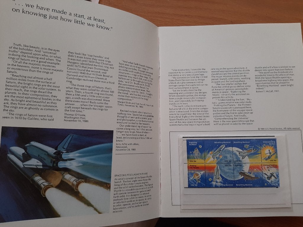 Ruimtevaart. Engelstalig boekje Sterren, planeten+ postzegel, Postzegels en Munten, Verzenden, Postfris, Overige thema's