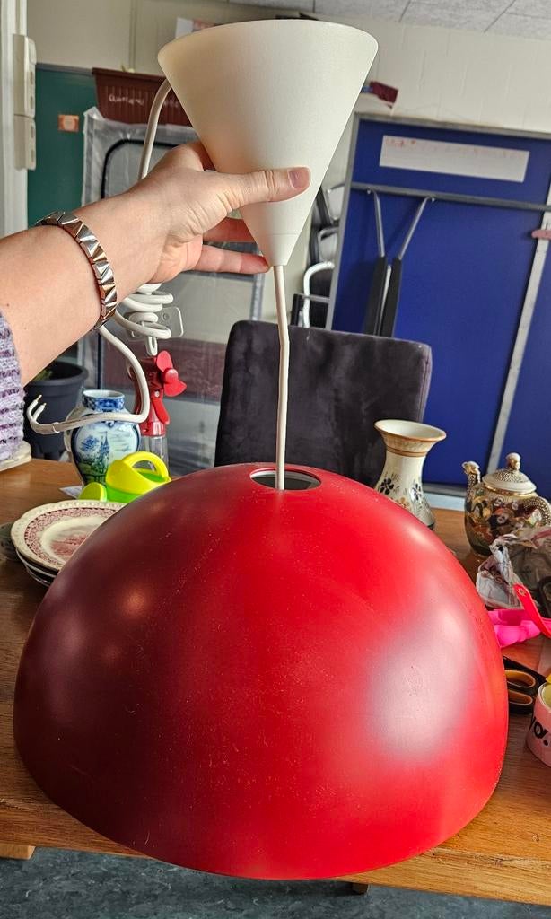 Ikea Brasa hanglamp rood, 45 cm diameter, Gebruikt, Ophalen of Verzenden, Metaal, Modern