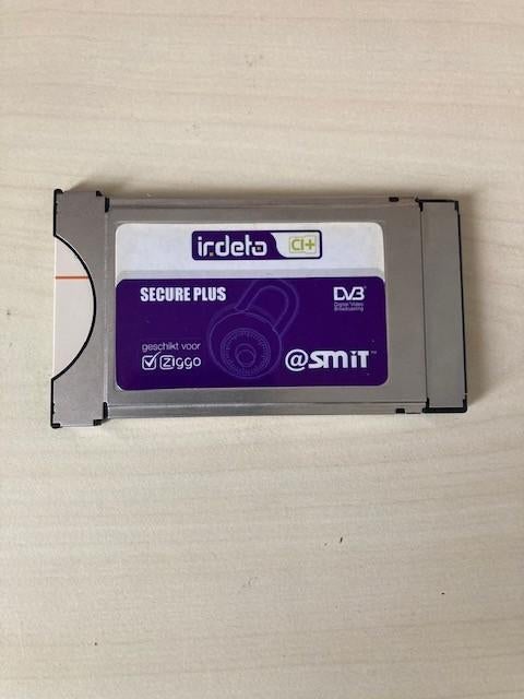 CI+ module 3 stuks  2 x Ziggo 1x Kpn vanaf € 2,50, Ophalen of Verzenden, Gebruikt, Decoder