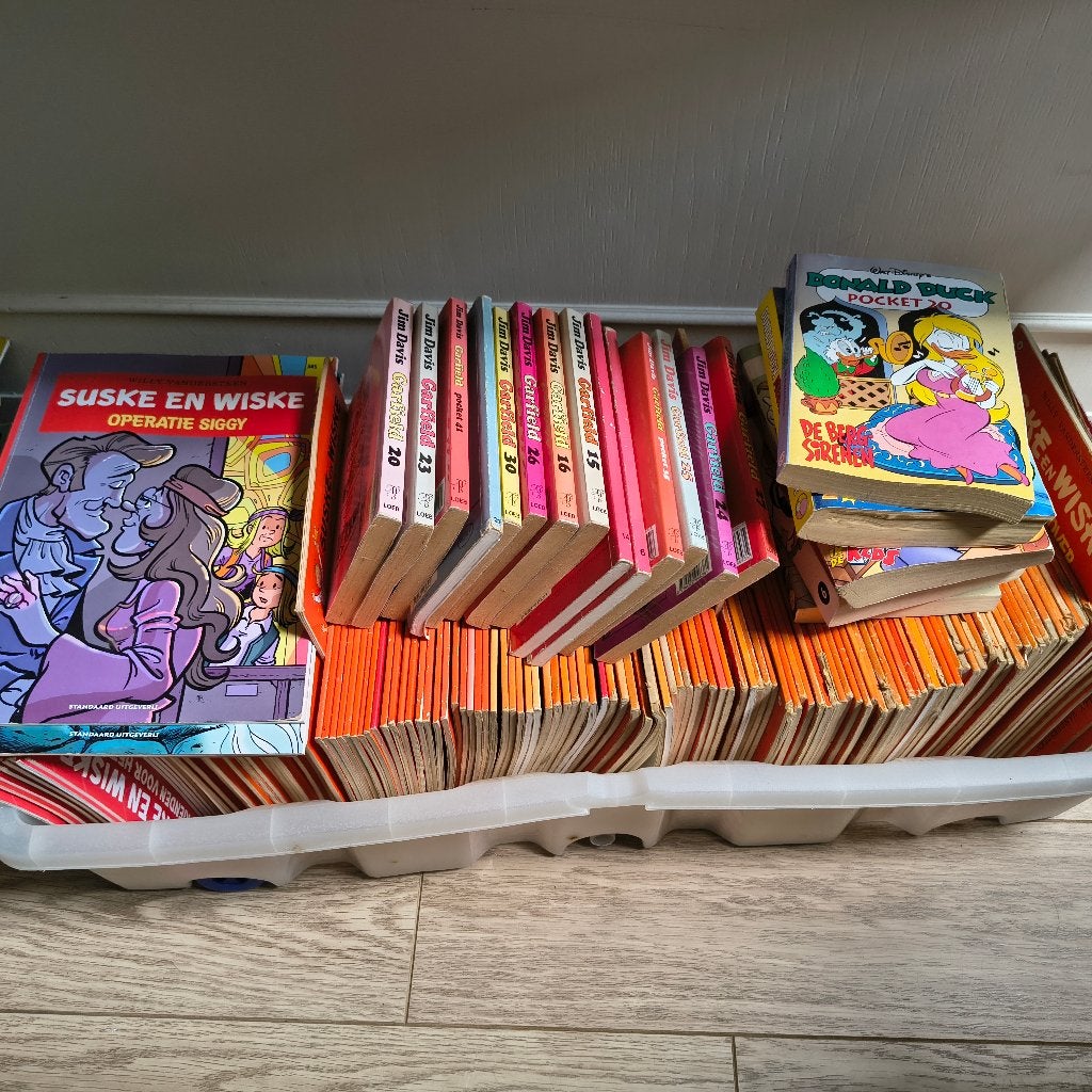 168x Suske en Wiske + stapels Donald Duck, Garfield en meer, Meerdere stripboeken, Ophalen, Gelezen, Diverse auteurs