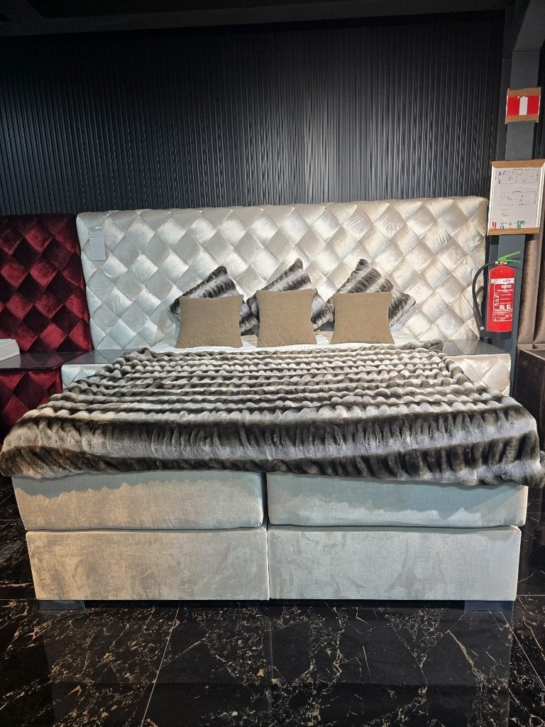 ️ Luxe boxspring 180 x 200 cm, Huis en Inrichting, Slaapkamer | Bedden, Ophalen, Tweepersoons, 180 cm, Stof