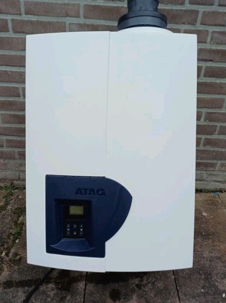 ATAG A244C CV-ketel met dakdoorvoer, dakpan en toebehoren, Ophalen, Gebruikt, Cv-ketel of Combi-ketel, Hoog rendement (Hr)