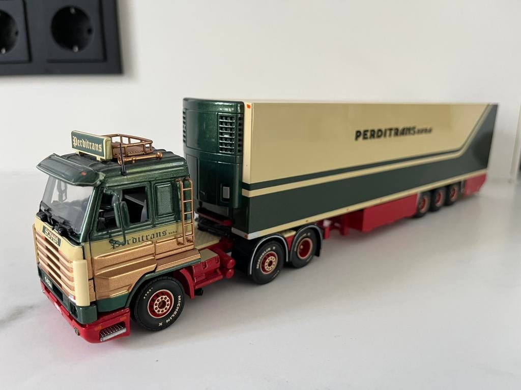 Tekno Scania 143 V8 Perditrans, Hobby en Vrije tijd, Modelauto's | 1:50, Ophalen, Nieuw, Bus of Vrachtwagen, Tekno