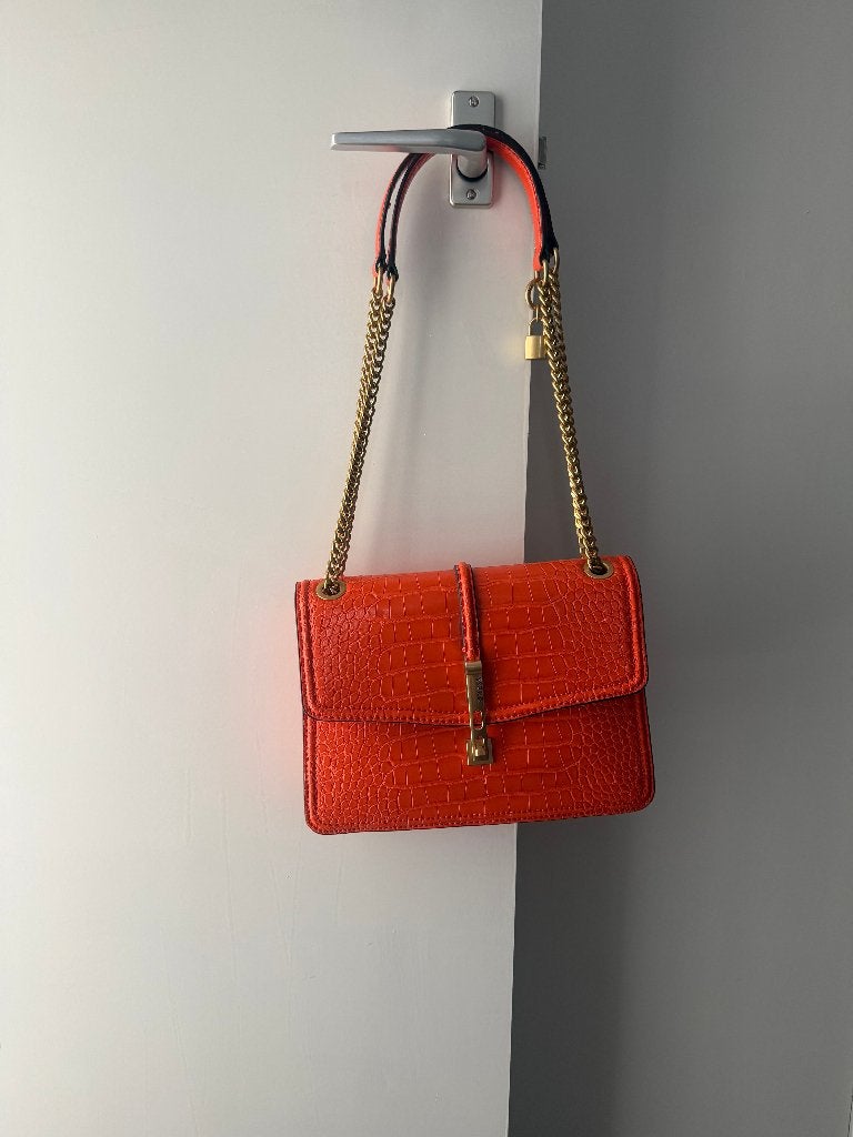 NIEUW GUESS tas €50, Ophalen, Nieuw, Oranje, Overige merken