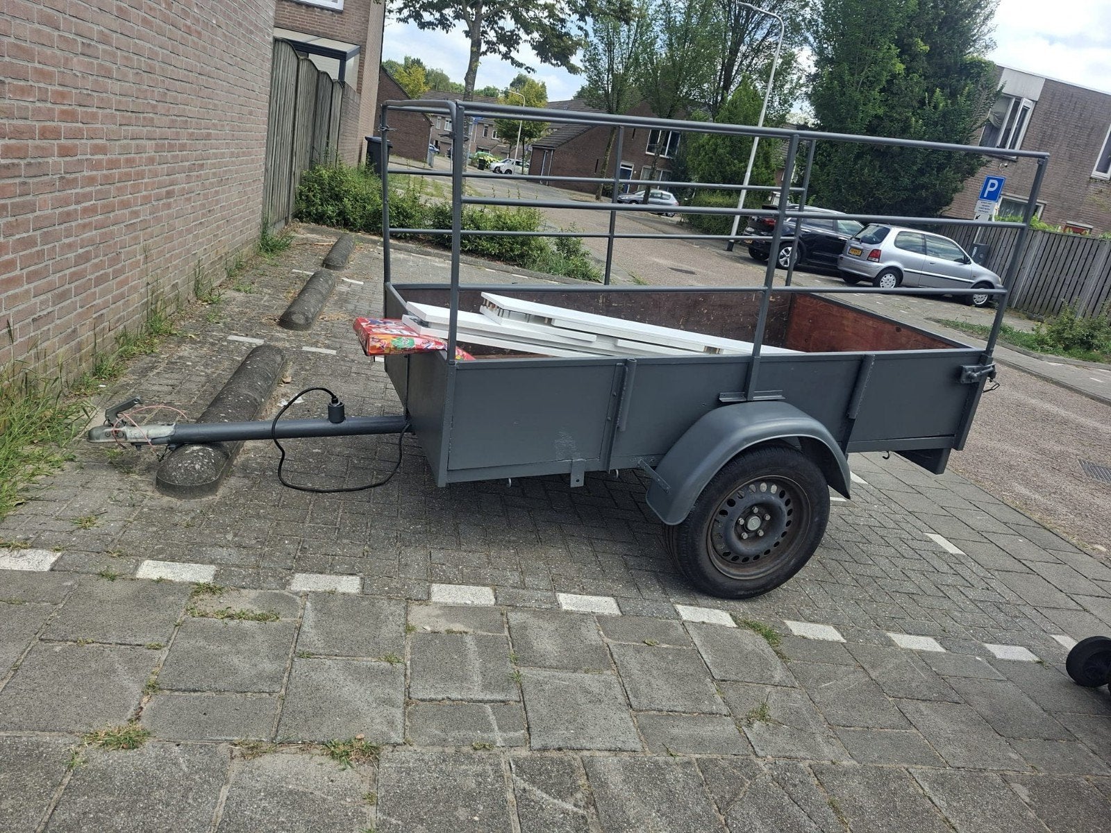 Aanhanger enkelas ongeremd met AL-KO as 1000kg, Ophalen, Gebruikt
