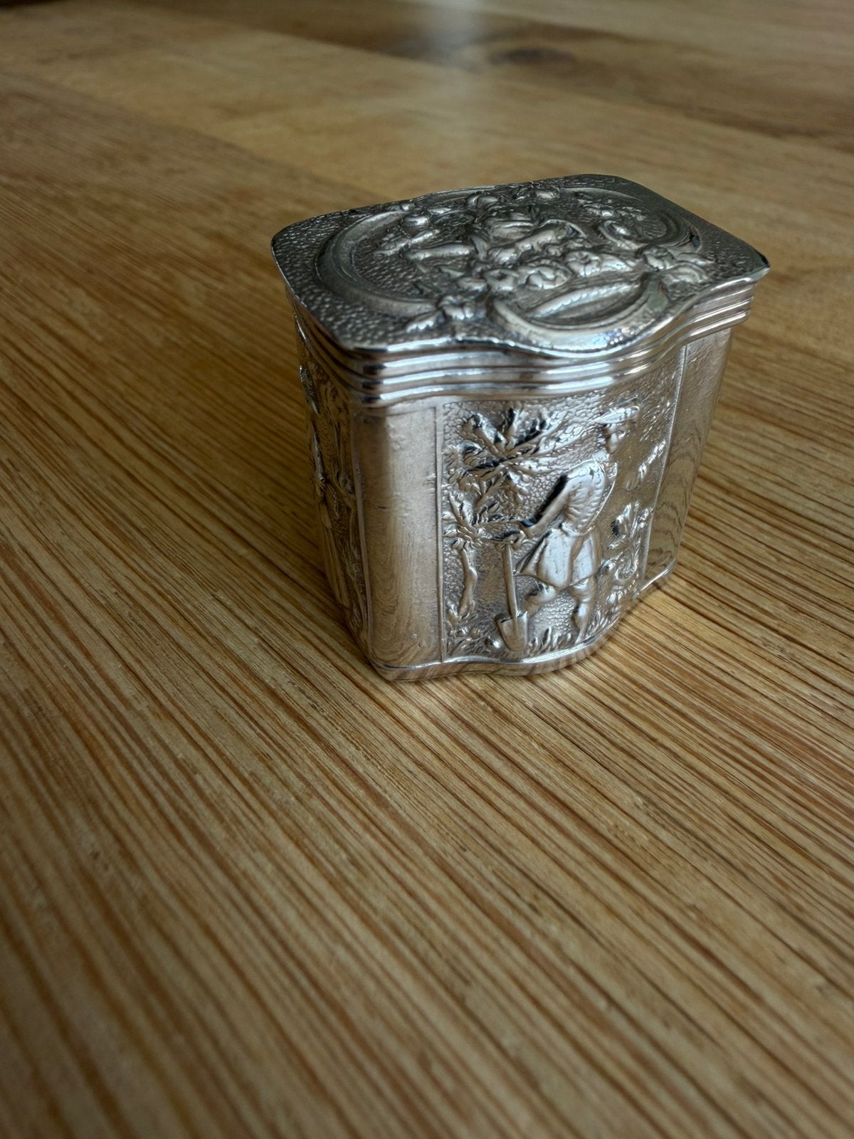 Lodereindoosje zilver, Antiek en Kunst, Ophalen of Verzenden, Zilver