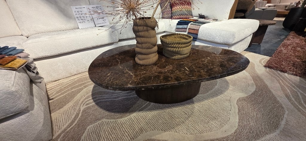 Marmeren salontafel organische vorm | Showmodel korting, Huis en Inrichting, Tafels | Salontafels, Ophalen, Japandi, Overige materialen