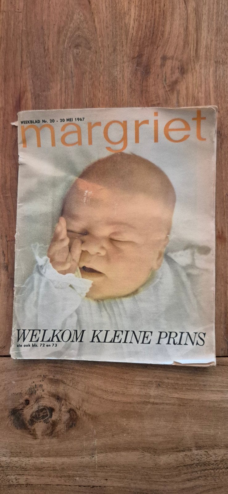 Margriet tijdschrift uit 1967 - Gebruikt met sporen, Ophalen of Verzenden, Gelezen, Damesbladen