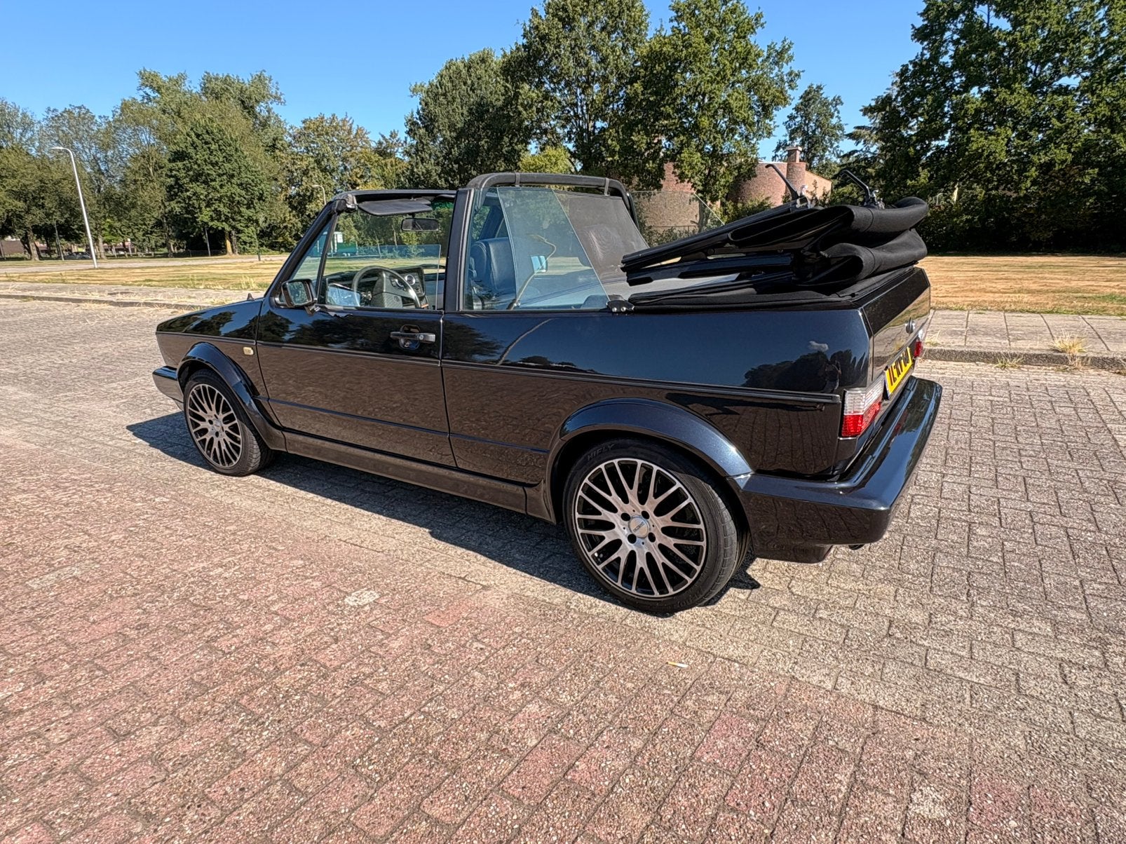 Volkswagen Golf 1.8 Cabriolet 72KW u91991 Zwart, Voorwielaandrijving, Elektrische ramen, 4 cilinders, Cabriolet
