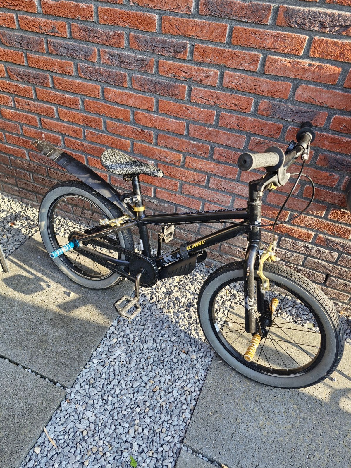 BMX fiets 18 inch - Gebruikt, heeft aandacht nodig, Ophalen, Velgrem, Voetsteunen, 16 tot 20 inch