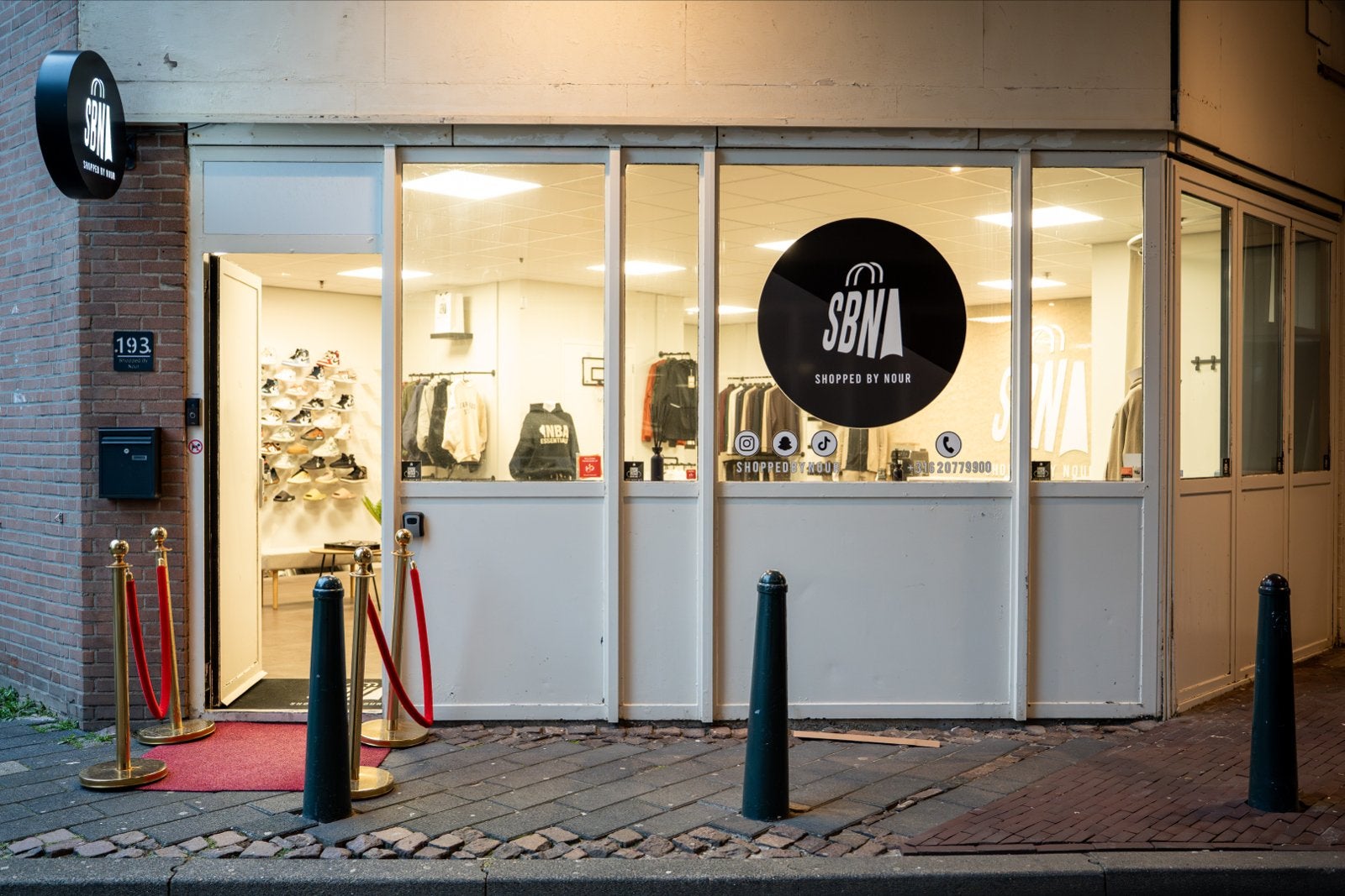 Instapklare winkelruimte (76 m²) ter overname – A-locatie, Huur, Winkelruimte