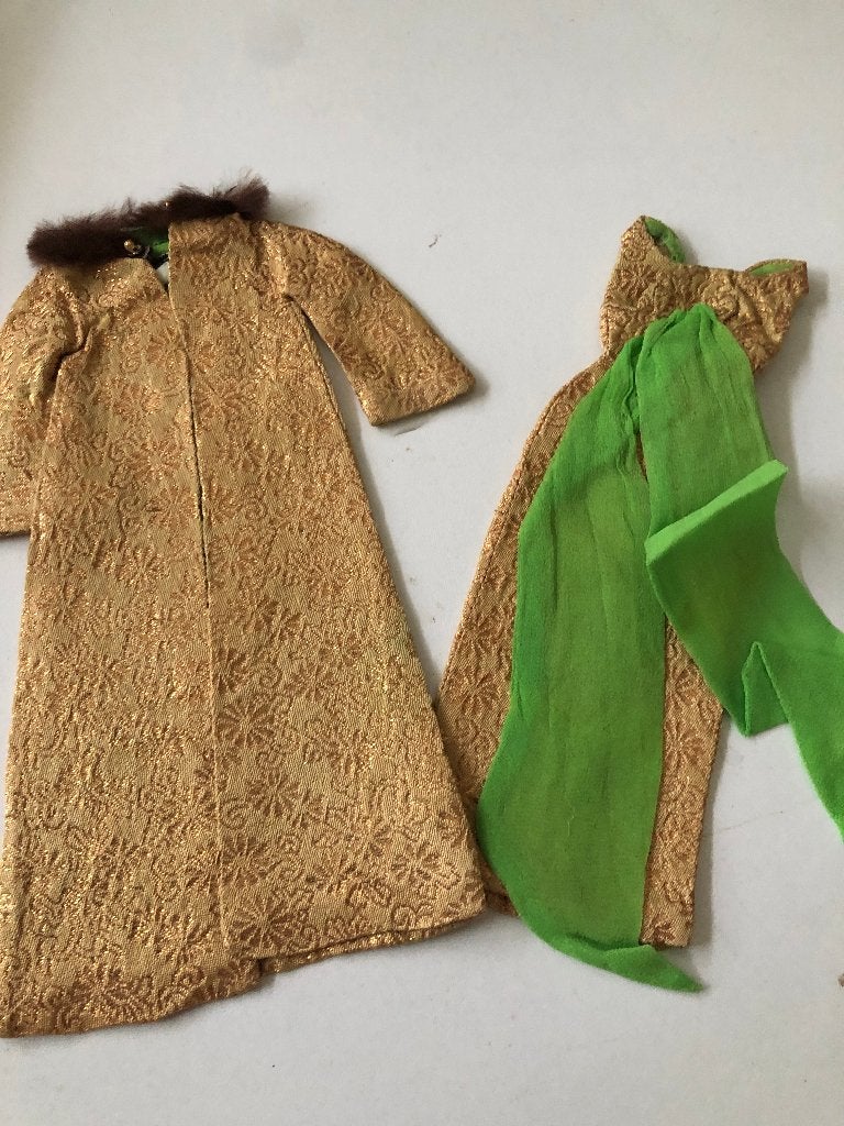 barbie kleding vintage golden glory 1964, Verzenden, Kleertjes