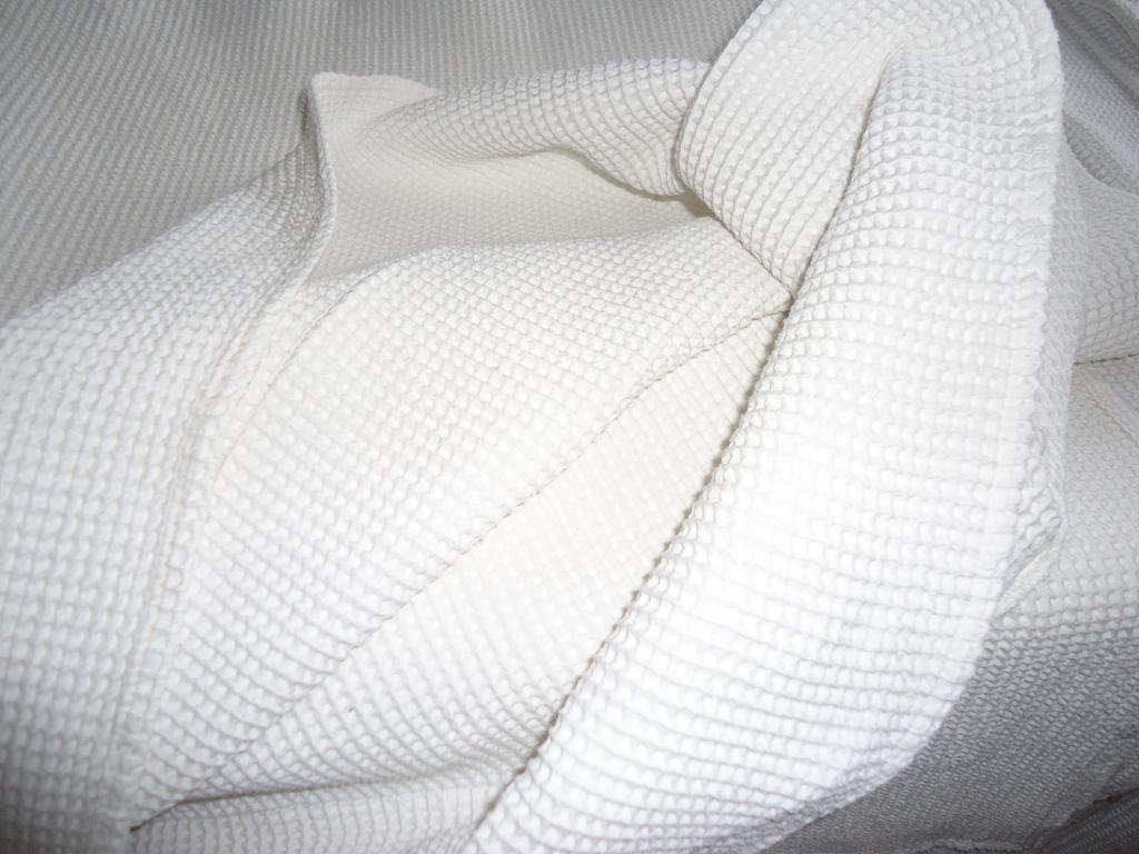 Twee identieke Grand Foulard - grote kleden - Z.G.A.N - 2x, Huis en Inrichting, Woonaccessoires | Plaids en Woondekens, Ophalen of Verzenden