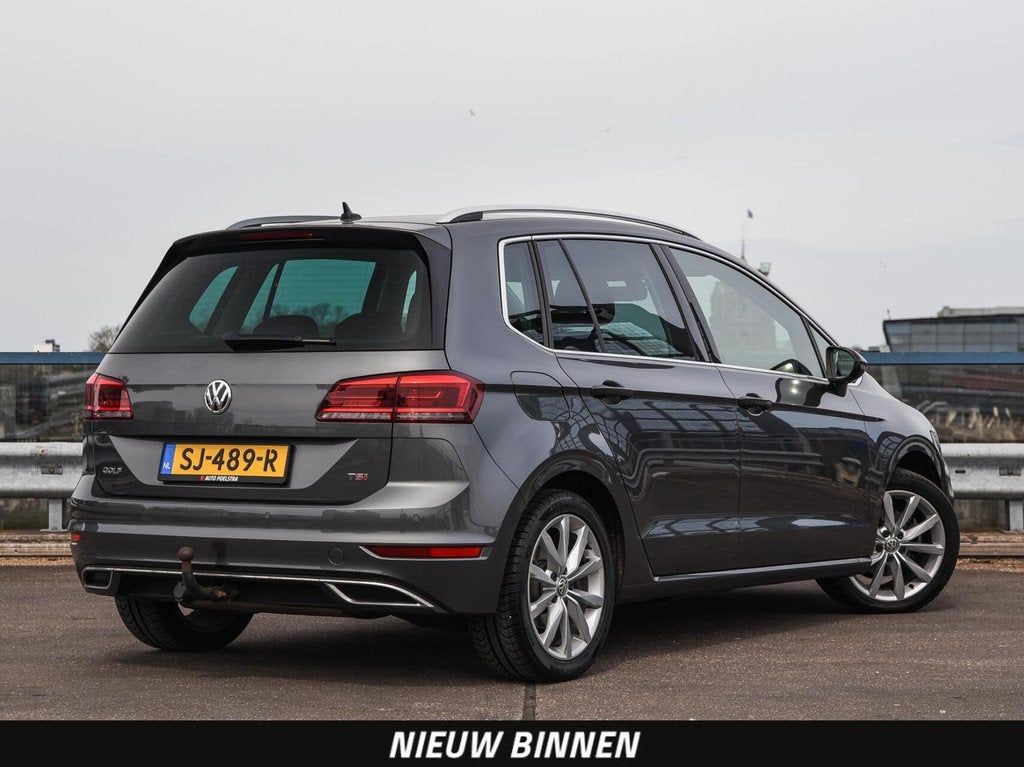 Volkswagen Golf Sportsvan 1.5 TSI 150 PK ACT Highline Editio, Auto's, Voorwielaandrijving, 4 cilinders, Golf Sportsvan, Bedrijf