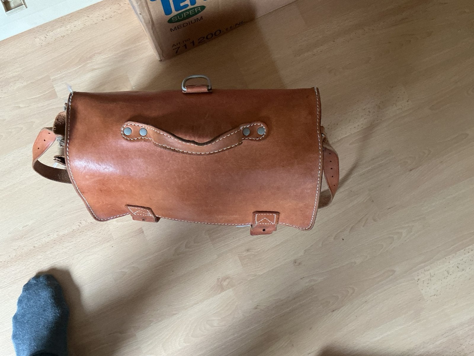 Leren boekentas, Ophalen, Bruin, Aktetas of Boekentas, Zo goed als nieuw