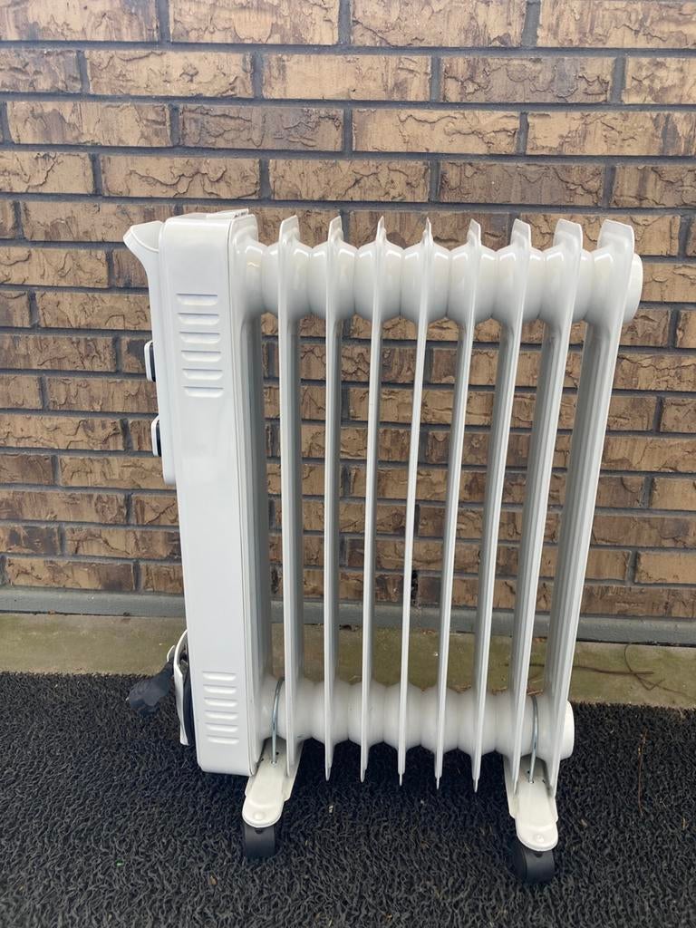Oliegevulde elektrische radiator. Senzys, Ophalen, 30 tot 80 cm, Radiator, Minder dan 60 cm